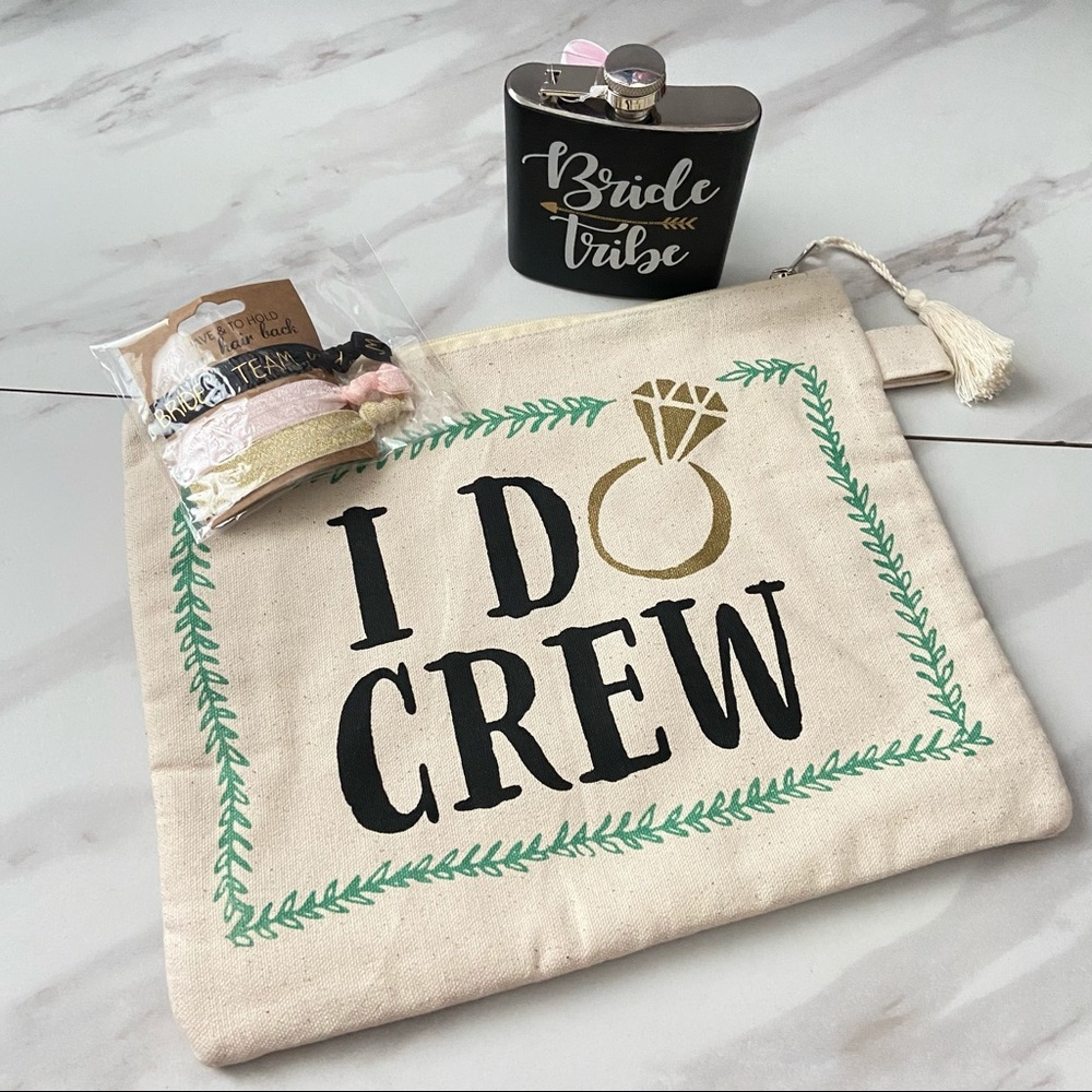 "I DO CREW" Canvas Survival Bag, Flask & Hair Ties - Picture 8 of 10